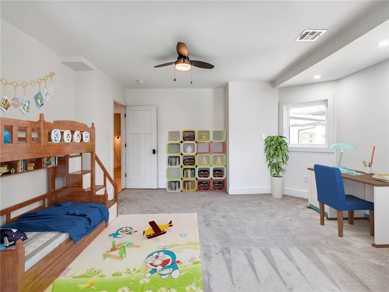 Children's playroom with bay windows